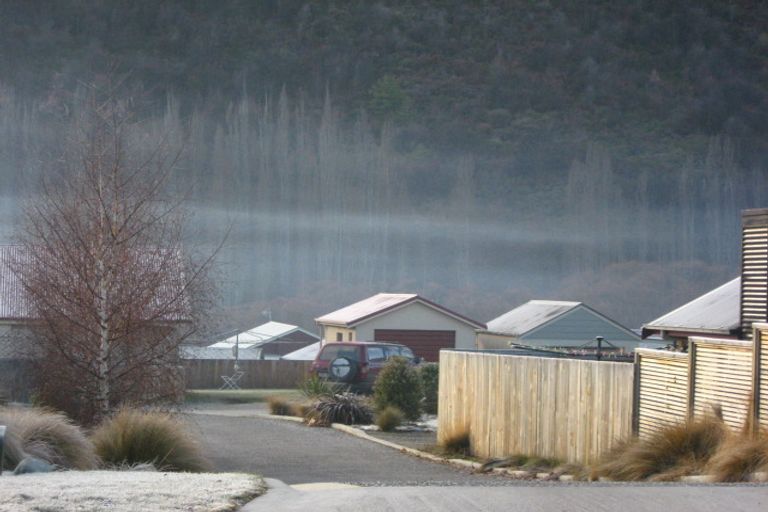 Photo of property in 107 Devon Street, Arrowtown, 9302