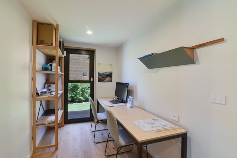 Photo of property in 96 Jacks Point Rise, Jacks Point, Queenstown, 9371