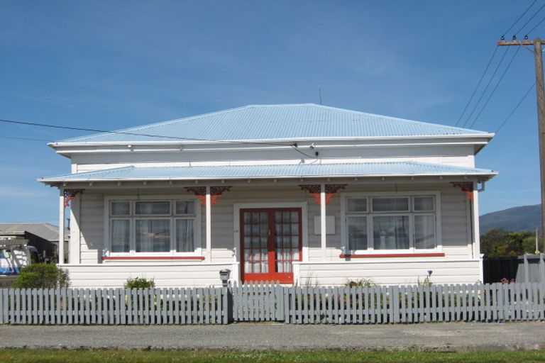 Photo of property in 131 Russell Street, Westport, 7825