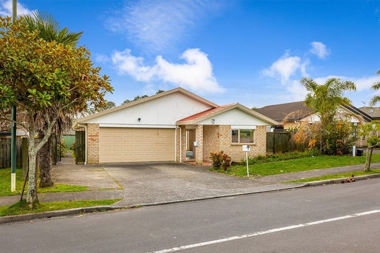 Photo of property in 4 Parkridge Way, Henderson, Auckland, 0612