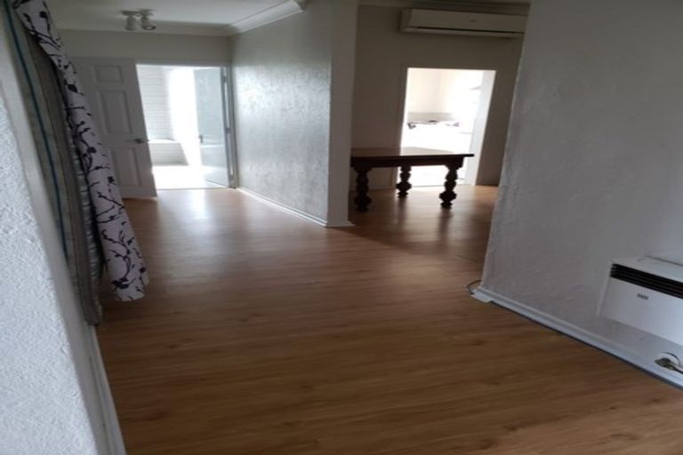 Photo of property in 72 Forest Lake Road, Forest Lake, Hamilton, 3200