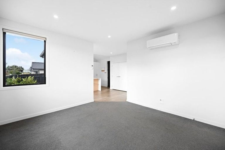 Photo of property in 1/81 Storey Avenue, Hamilton, 3200