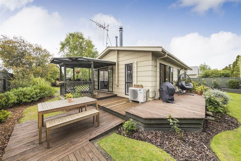 Photo of property in 3a Puriri Terrace, Roslyn, Palmerston North, 4414