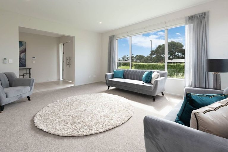 Photo of property in 39 Kahawairahi Drive, Beachlands, Auckland, 2018