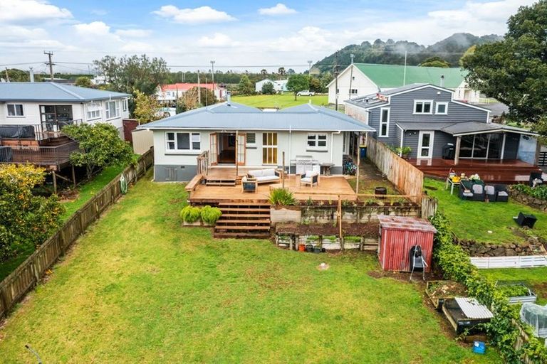Photo of property in 5 Tauraroa Road, Maungakaramea, Whangarei, 0178