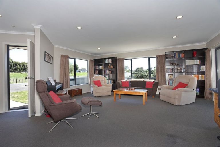 Photo of property in 9 Mill Street, Marton, 4710