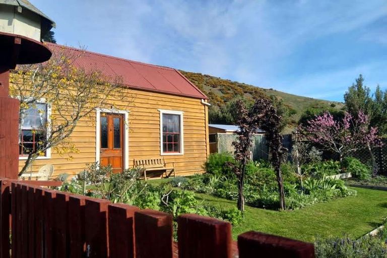 Photo of property in 346 Harington Point Road, Lower Portobello, Dunedin, 9077