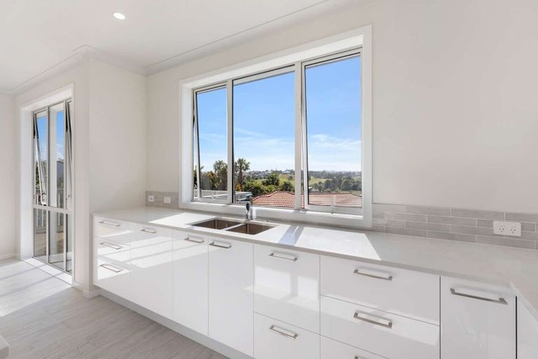 Photo of property in 23 Admiralty Rise, Gulf Harbour, Whangaparaoa, 0930