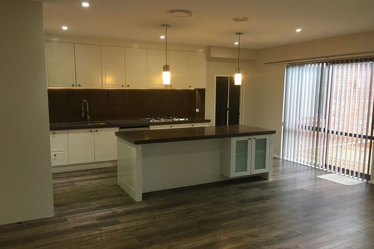 Photo of property in 48 Hughs Way, Flat Bush, Auckland, 2019