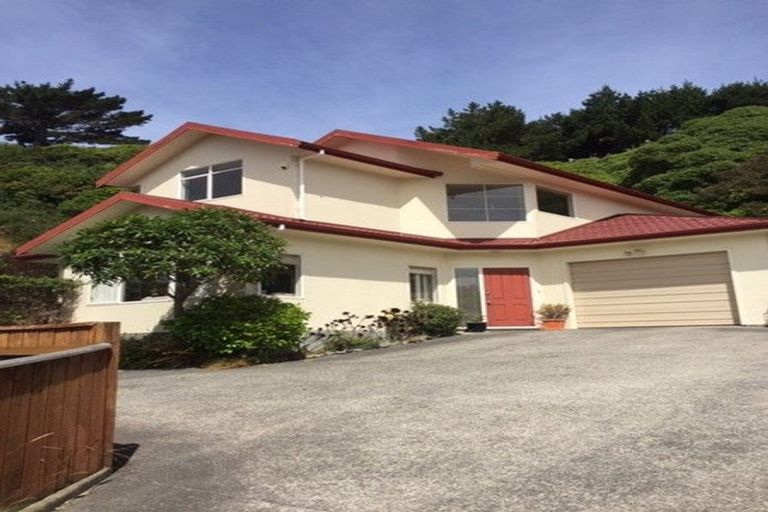 Photo of property in 23 Furlong Crescent, Churton Park, Wellington, 6037