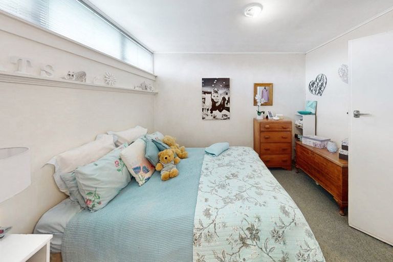 Photo of property in 2/146 Saint Johns Road, Saint Johns, Auckland, 1072