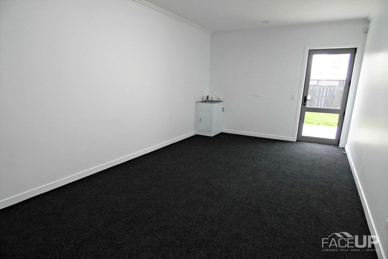 Photo of property in 24 Saltmarsh Road, Hobsonville, Auckland, 0616