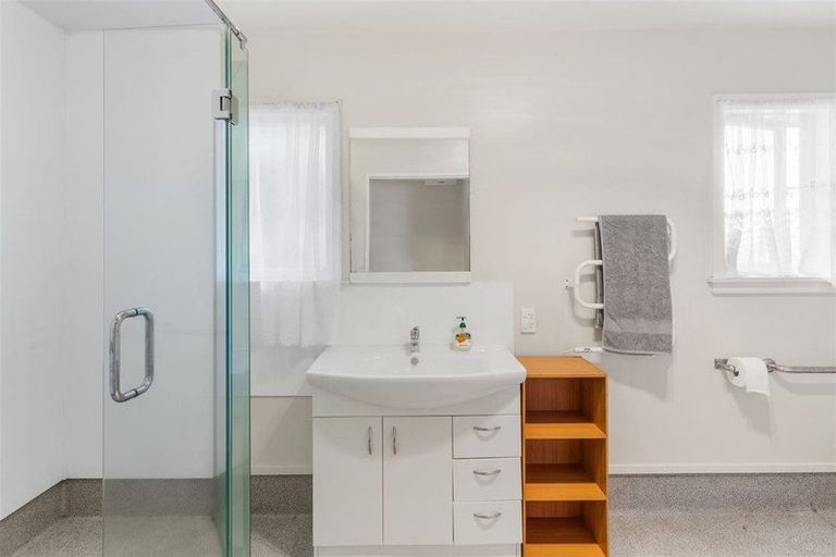 Photo of property in 50 Lyndhurst Crescent, Aranui, Christchurch, 8061