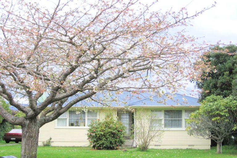 Photo of property in 4 Leslie Avenue, Western Heights, Rotorua, 3015