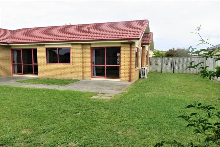 Photo of property in 3 Blythfield Place, Taradale, Napier, 4112