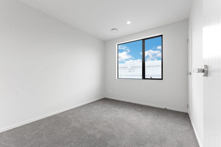 Photo of property in 19 Hoia Street, Papakura, 2110