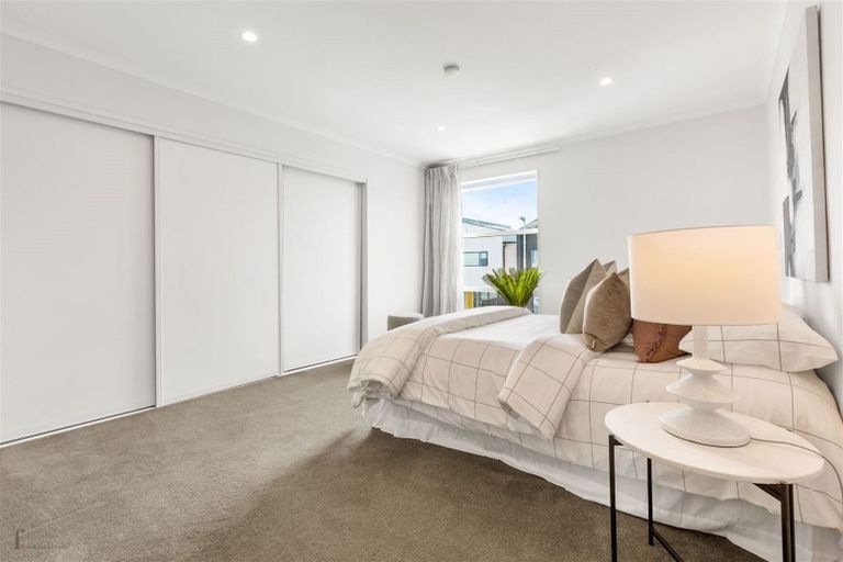 Photo of property in 9 Walter Merton Road, Hobsonville, Auckland, 0616