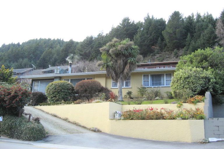 Photo of property in 37 Gorge Road, Queenstown, 9300