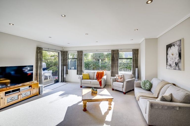 Photo of property in 15a Harpham Street, Taradale, Napier, 4112