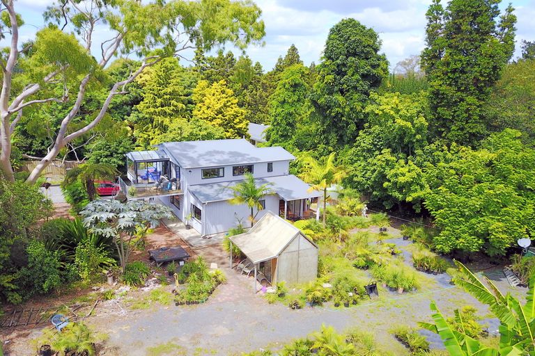 Photo of property in 3 Pungaere Road, Waipapa, 0295