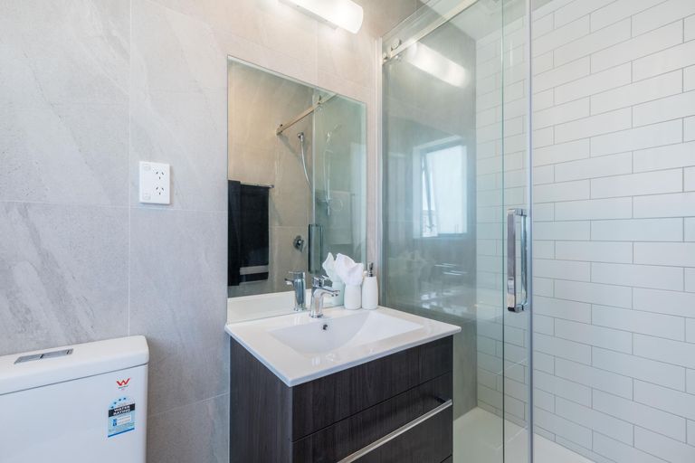 Photo of property in 72 Craigs Way, Hobsonville, Auckland, 0616