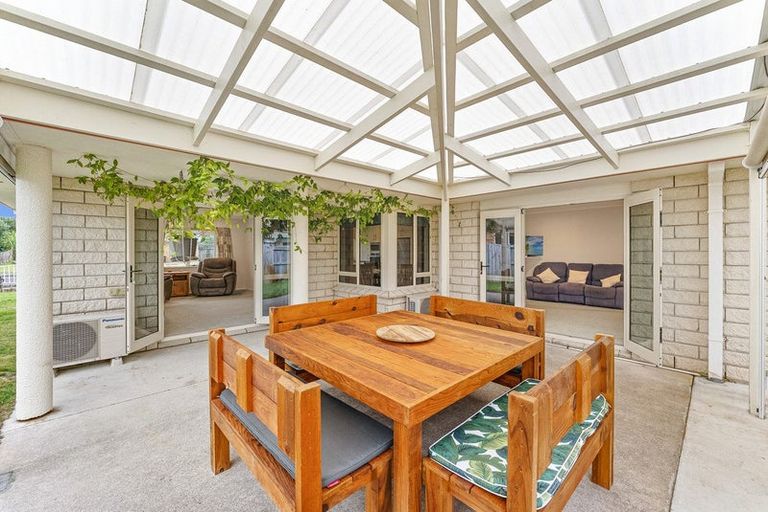 Photo of property in 22 Blake Boulevard, Papamoa Beach, Papamoa, 3118