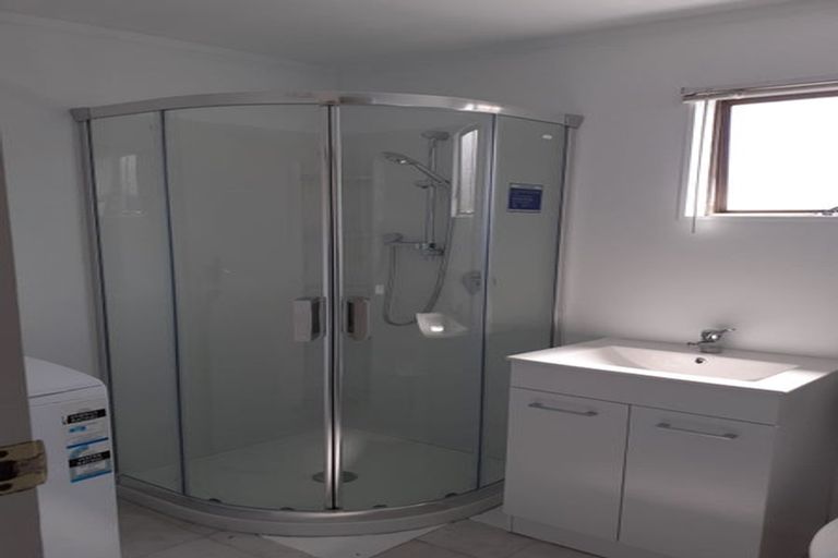 Photo of property in 4 Ballina Drive, Churton Park, Wellington, 6037