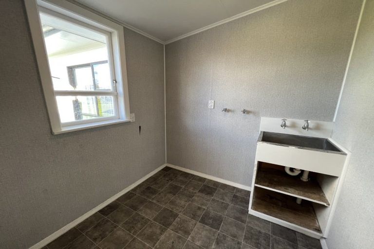 Photo of property in 13 High Street, Bulls, 4818