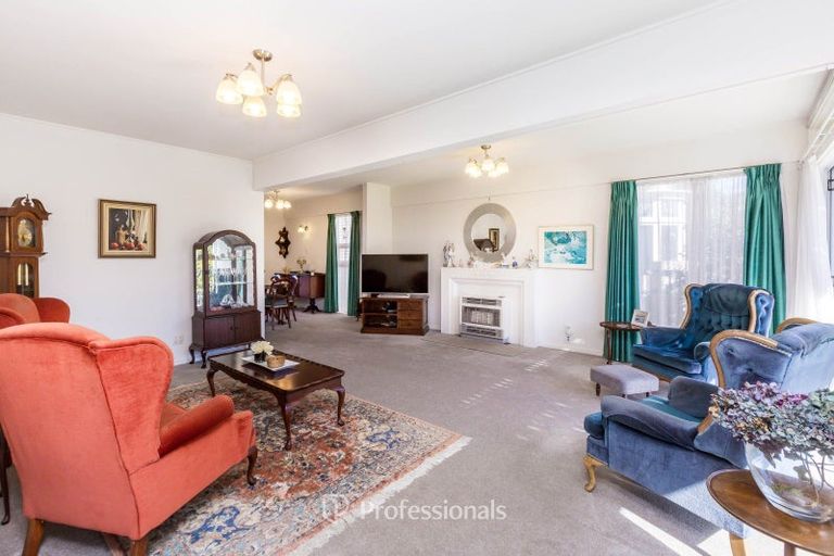 Photo of property in 4 Penrose Street, Woburn, Lower Hutt, 5010