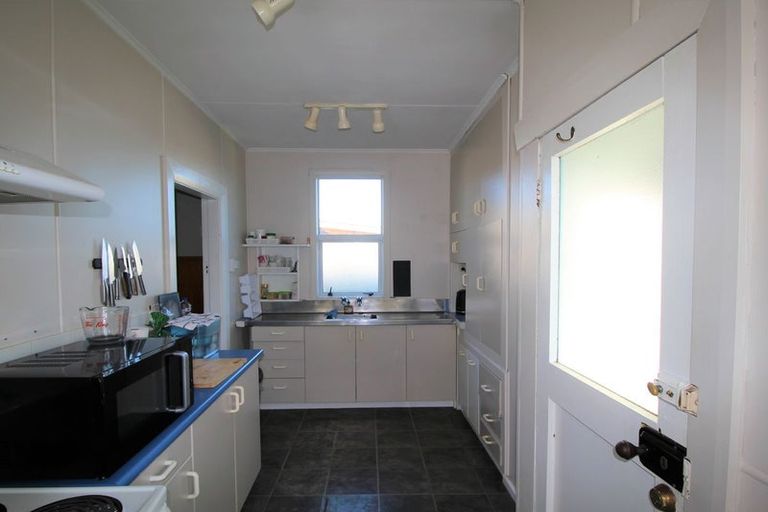 Photo of property in 15 Teviot Street, Oamaru North, Oamaru, 9400