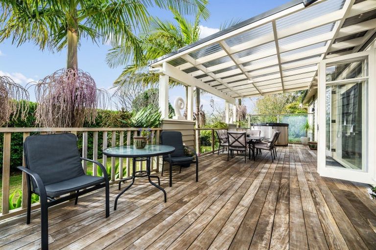 Photo of property in 23 Trigg Road, Huapai, Kumeu, 0810