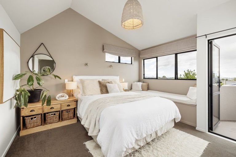 Photo of property in 19 Highcroft Place, Welcome Bay, Tauranga, 3112