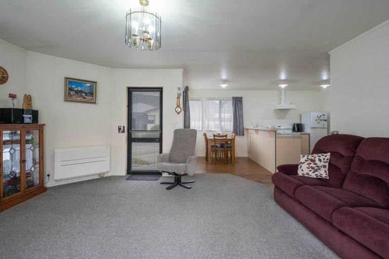 Photo of property in 12 Hawthorn Way, Richmond, 7020