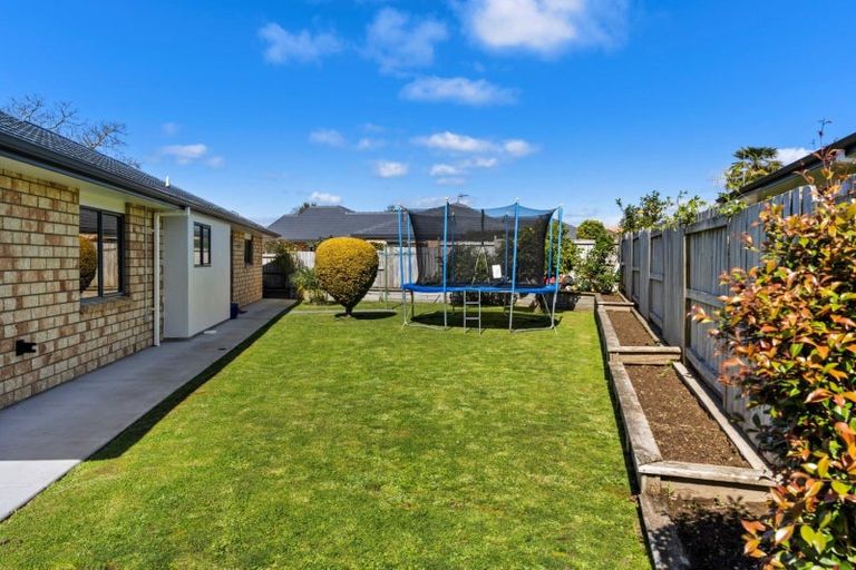 Photo of property in 2 Ranfurly Terrace, Pyes Pa, Tauranga, 3112