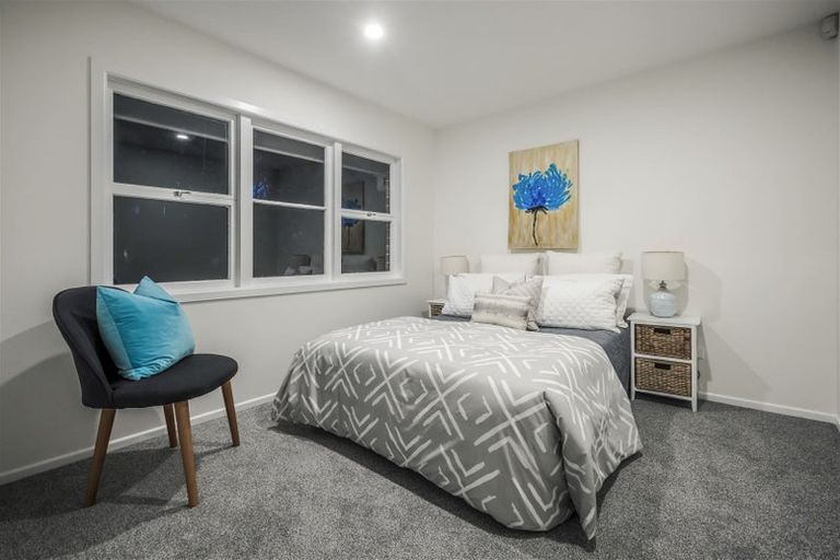 Photo of property in 47 Grande Vue Road, Hillpark, Auckland, 2102