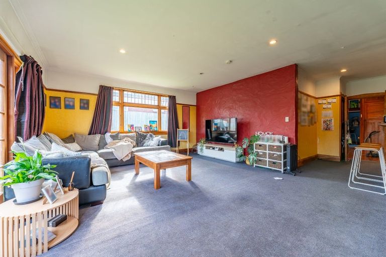 Photo of property in 74 Avenue Road, West End, Timaru, 7910