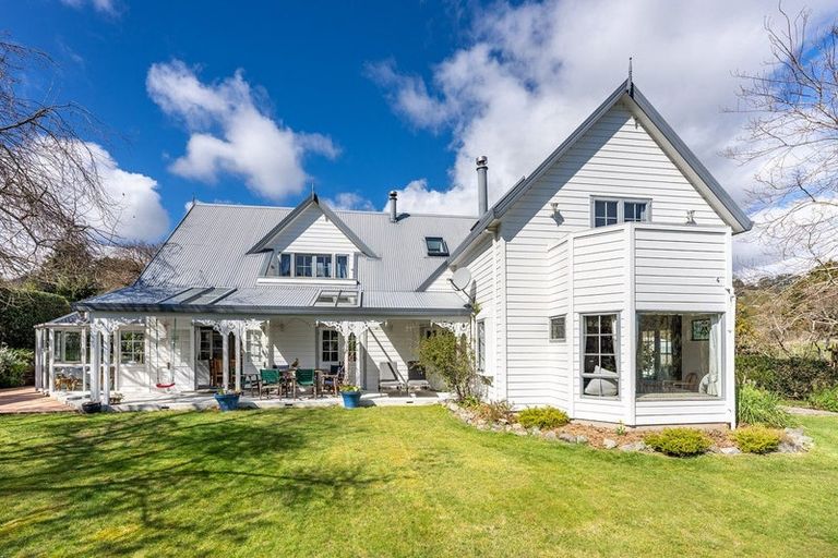 Photo of property in 42 Wi Tako Street, Manakau, Levin, 5573