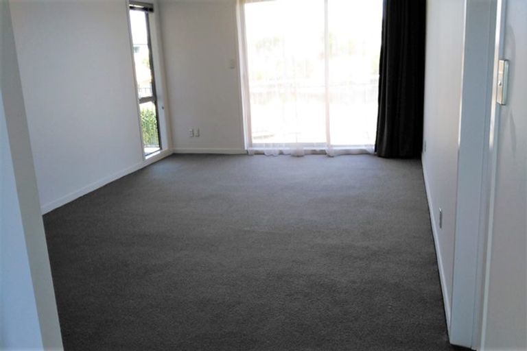 Photo of property in 9 Siddal Place, Richmond, Christchurch, 8013