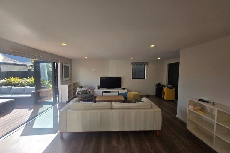 Photo of property in 2/17 Matai Street East, Riccarton, Christchurch, 8011