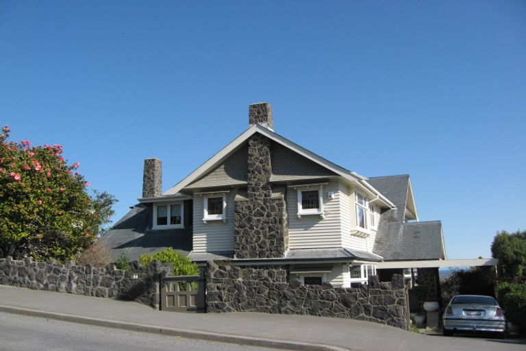 Photo of property in 80 Dyers Pass Road, Cashmere, Christchurch, 8022