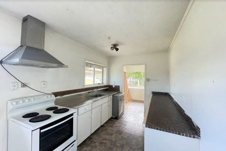 Photo of property in 347 Royal Road, Massey, Auckland, 0614