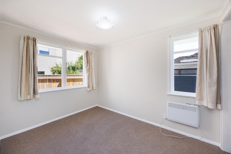 Photo of property in 6 London Terrace, Awapuni, Palmerston North, 4412