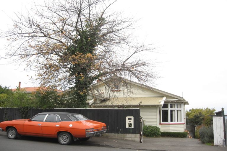 Photo of property in 56 Napier Terrace, Hospital Hill, Napier, 4110