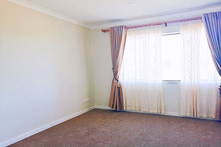 Photo of property in 12b Riverina Avenue, Pakuranga, Auckland, 2010