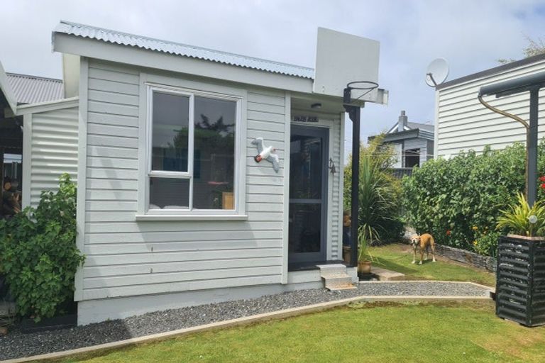 Photo of property in 11 Church Street, Riverton/aparima, Riverton, 9822