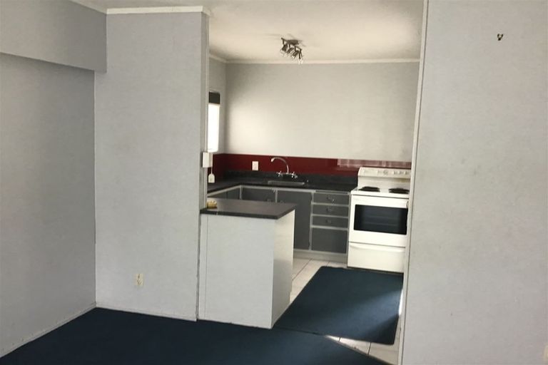 Photo of property in 5/126 Lynwood Road, New Lynn, Auckland, 0600