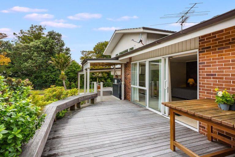 Photo of property in 40 Wai-iti Crescent, Woburn, Lower Hutt, 5010