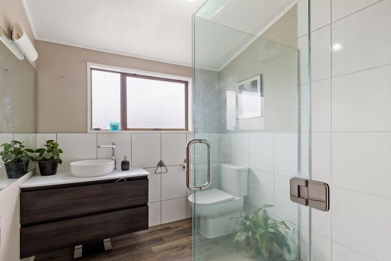 Photo of property in 239c Dixon Road, Fitzroy, Hamilton, 3206