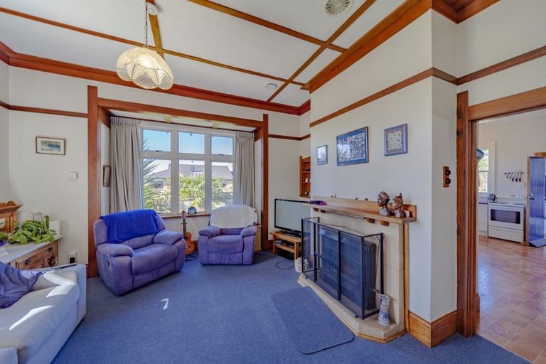 Photo of property in 18 Francis Drake Street, Waipukurau, 4200