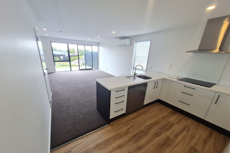 Photo of property in 7 Wheatsheaf Lane, Heathcote Valley, Christchurch, 8022